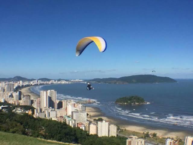 Kitinete Em Sao Vicente Apartment Bagian luar foto