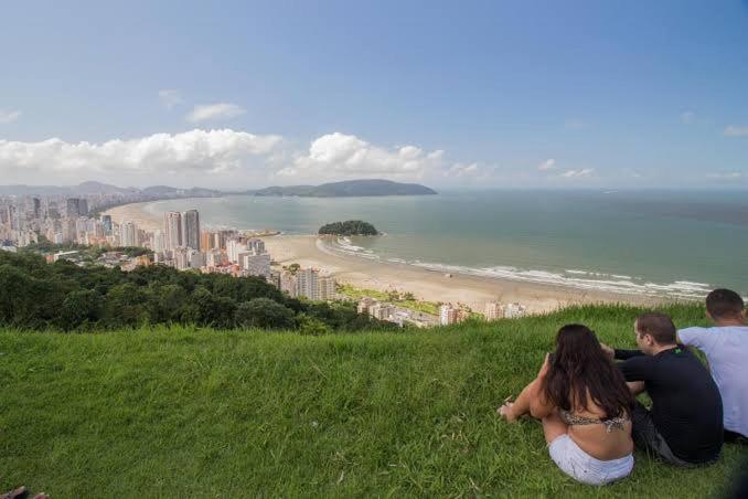 Kitinete Em Sao Vicente Apartment Bagian luar foto